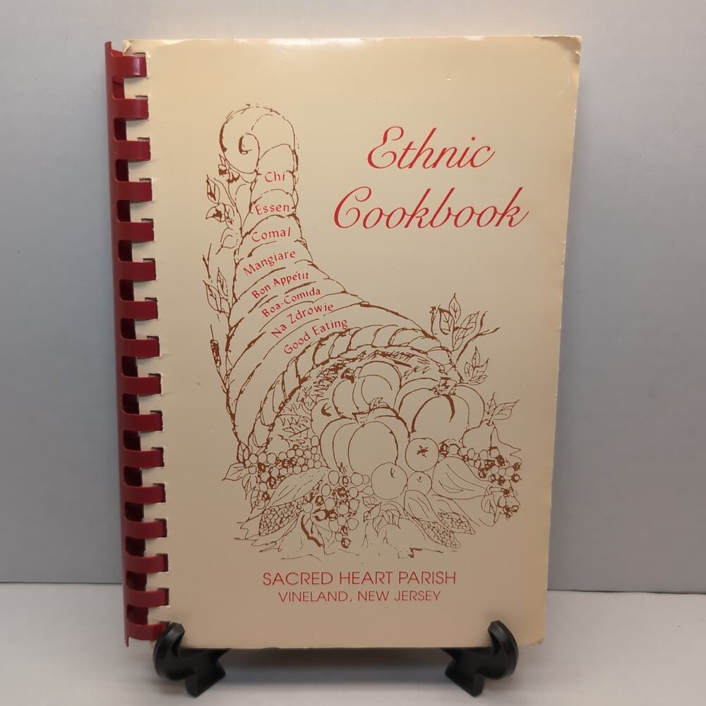 Ethnic Cookbook Sacred Heart Parish Church Vineland NJ Favorite Recipes‎